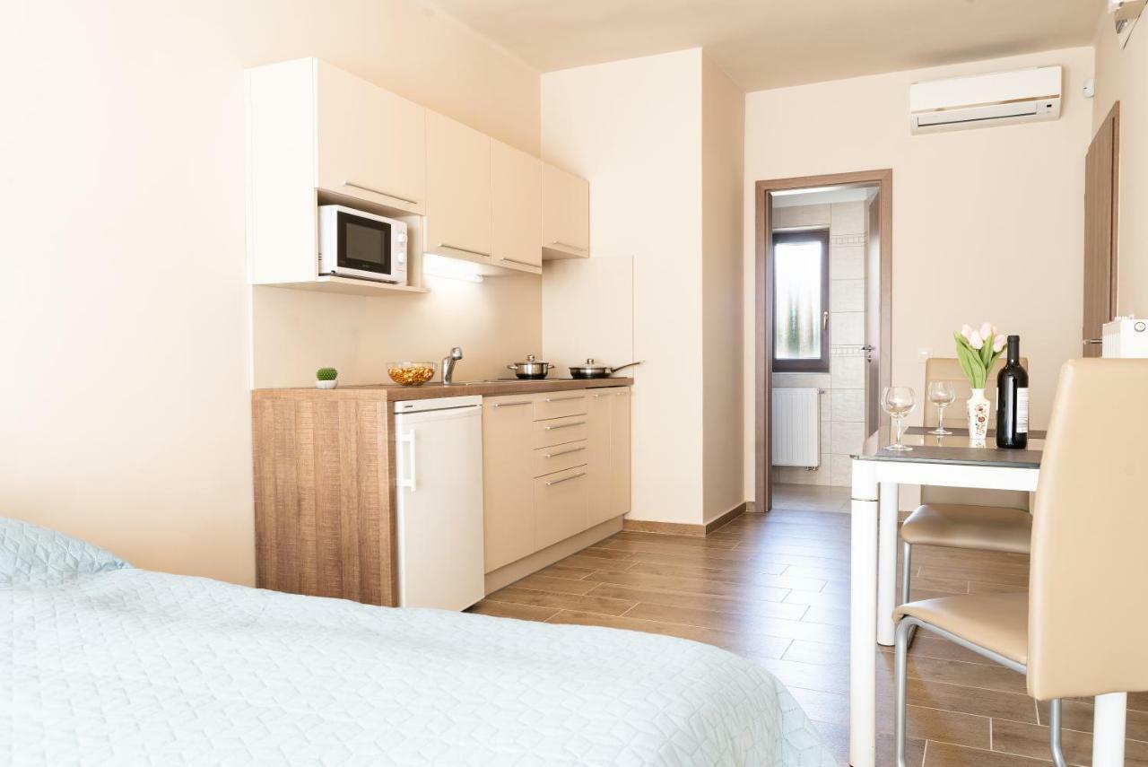 RÁBA Apartman Sárvár Exterior foto